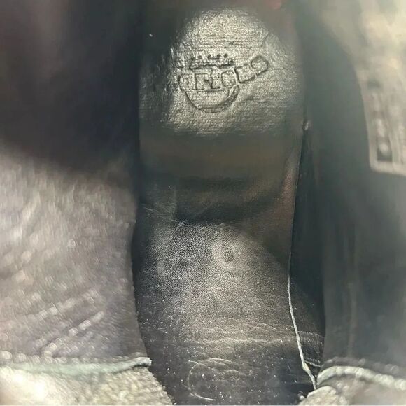 RARE Dr. Martens Docs Teresa Black Suede Leather Buckle Boots Women’s Size 6 - Picture 10 of 10